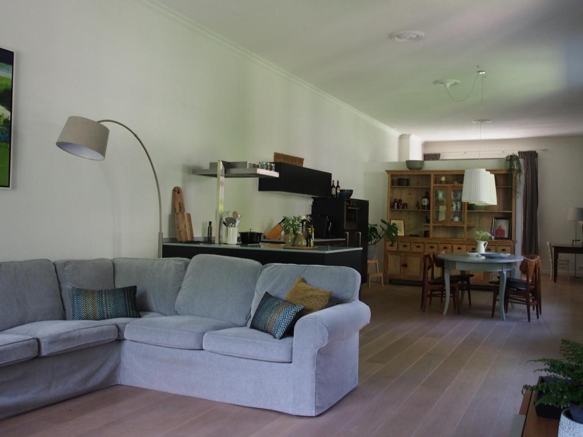 Apartmán De Oude Dokterspraktijk Zuidhorn Exteriér fotografie